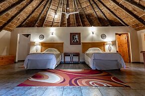 Gooderson Dumazulu Lodge & Traditional Village