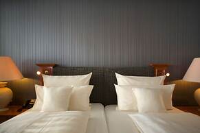 Steigenberger Hotel Der Sonnenhof