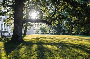 Steigenberger Hotel Der Sonnenhof