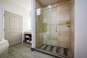 The Leo Collection Detroit, Ascend Hotel Collection