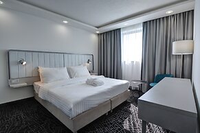 Park Inn by Radisson Danube Bratislava