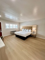 Nob Hill Motor Inn