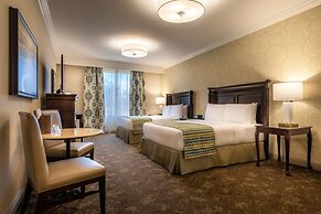 Ayres Hotel Seal Beach - Cypress