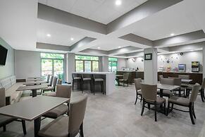 Wingate by Wyndham Charlotte Airport I-85/I-485