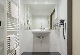 Spark by Hilton Wuppertal City Centre