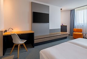 Spark by Hilton Wuppertal City Centre