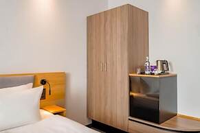 Spark by Hilton Wuppertal City Centre