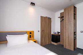 Spark by Hilton Wuppertal City Centre