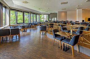 Spark by Hilton Wuppertal City Centre