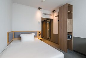 Spark by Hilton Wuppertal City Centre