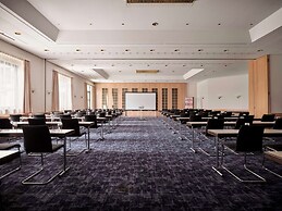 Spark by Hilton Wuppertal City Centre