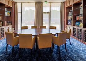 Spark by Hilton Wuppertal City Centre