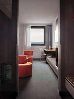 Spark by Hilton Wuppertal City Centre