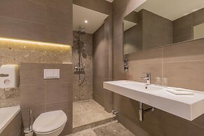 Leonardo Hotel Antwerp The Plaza