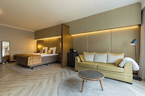 Leonardo Hotel Antwerp The Plaza
