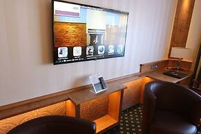Eden Hotel