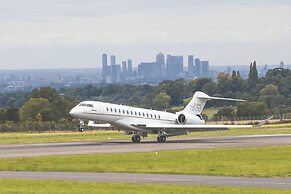 London Croydon Aerodrome Hotel, BW Signature Collection