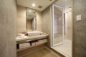 Kobe MerikenPark Oriental Hotel