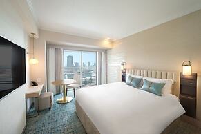 Kobe MerikenPark Oriental Hotel