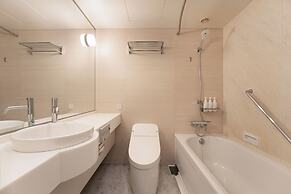 Kobe MerikenPark Oriental Hotel