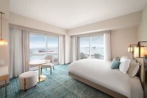 Kobe MerikenPark Oriental Hotel