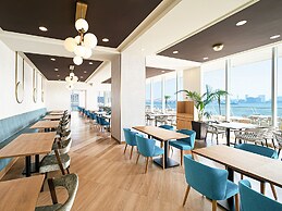 Kobe MerikenPark Oriental Hotel