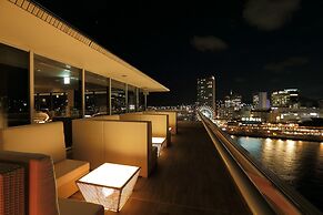 Kobe MerikenPark Oriental Hotel