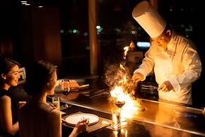 Kobe MerikenPark Oriental Hotel