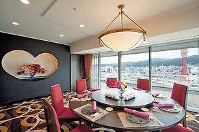 Kobe MerikenPark Oriental Hotel