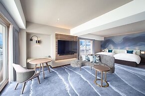 Kobe MerikenPark Oriental Hotel