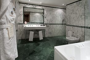 Sina Palazzo Sant'Angelo