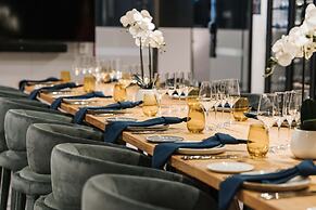 Peppers Waymouth Adelaide