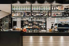 Peppers Waymouth Adelaide