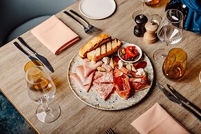 Peppers Waymouth Adelaide