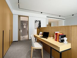 Dong Fang Hotel Guangzhou