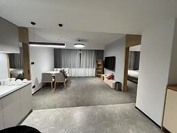 Dong Fang Hotel Guangzhou