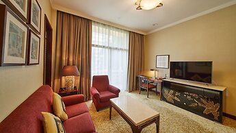 Dong Fang Hotel Guangzhou