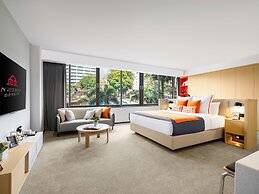 Dong Fang Hotel Guangzhou