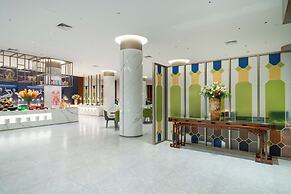 Dong Fang Hotel Guangzhou