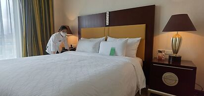 Dong Fang Hotel Guangzhou