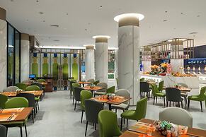 Dong Fang Hotel Guangzhou