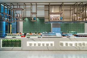 Dong Fang Hotel Guangzhou