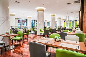 Dong Fang Hotel Guangzhou