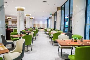 Dong Fang Hotel Guangzhou