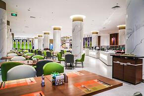 Dong Fang Hotel Guangzhou