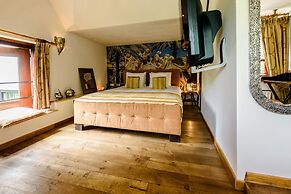 Luxury Vintage Hotel Villa Beukenhof