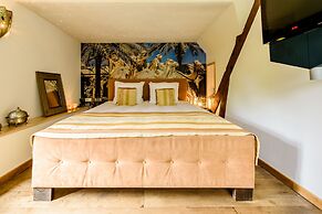 Luxury Vintage Hotel Villa Beukenhof