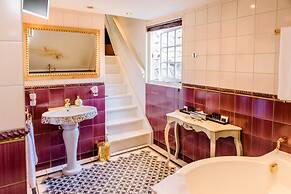 Luxury Vintage Hotel Villa Beukenhof