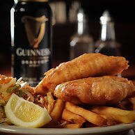 James Bay Inn Hotel & Suites