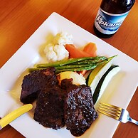 James Bay Inn Hotel & Suites